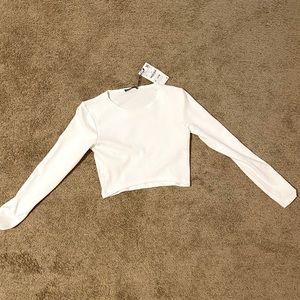 Brand new Zara Long sleeve crop Top
